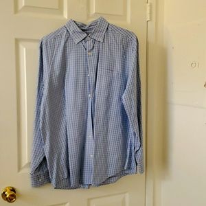 Vineyard vines dress shirt